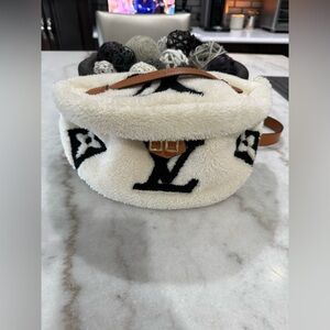 LV Sherpa bum bag